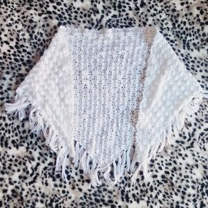 Handmade White Crochet Popcorn Stitch Triangle Fringe Shawl Wrap Boho Vintage